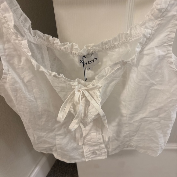 Sndys white sleeveless flowers brand new with tags size large - Picture 3 of 4